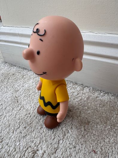 Fandom Box Classic Charlie Brown approx. 15 cm. Used Please see photos