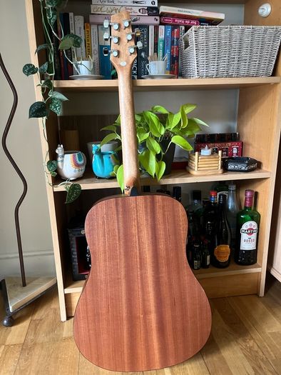 Stagg SA25 D Mahogany Dreadnought Acoustic Guitar + Gig Bag