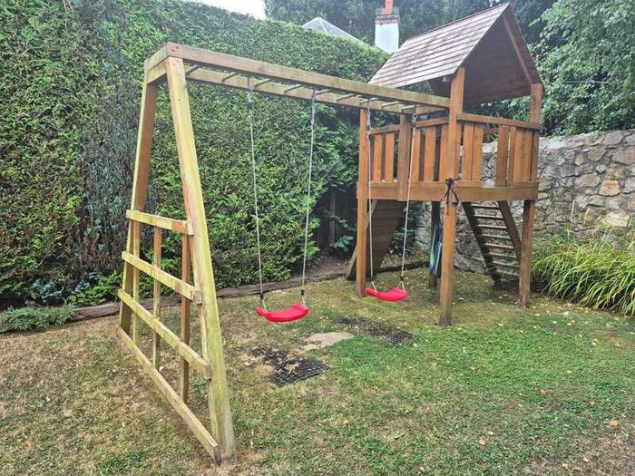 Free Climbing Frame and Swing Set