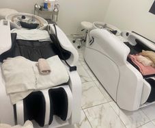 japanese massage bed(x2)