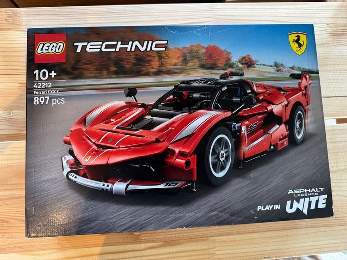 LEGO Technic 42212 Ferrari FXX K set