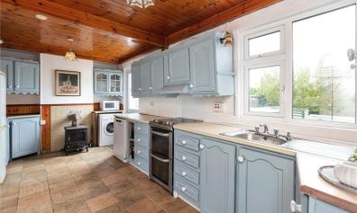 kitchen cabinets