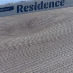 laminate flooring from Kronotex (X1 Unopened Pack)