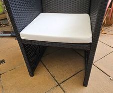 4 rattan chairs