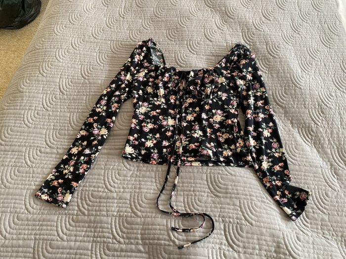 Shein top - Size S