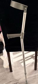 Crutch / walking stick