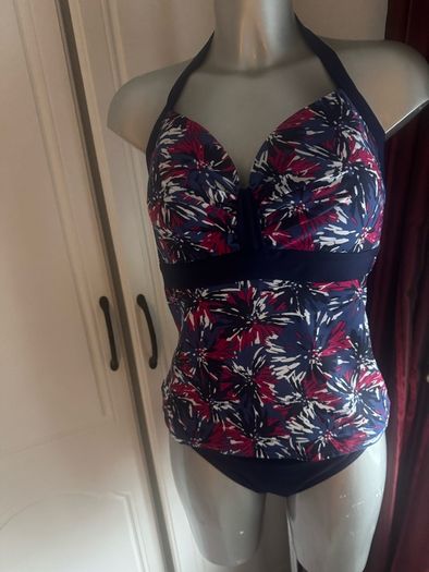 BNWT Zoggs Swim Shapes Flatter Enhance Support Tankini set size UK12 cup UK34F EU75F Postage included