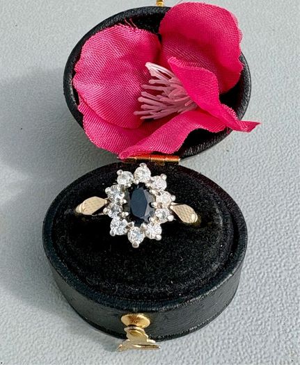 Vintage Gold & Silver Sapphire Cluster Ring