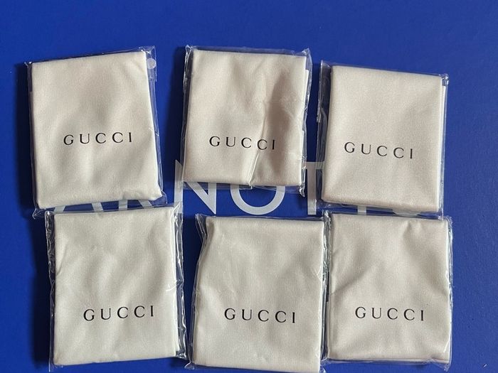 Gucci sunglasses original Cleaning Cloth Alexander McQueen Versace Gucci genuine sunglasses soft case cover bag