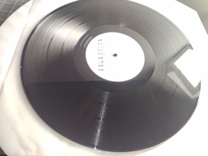 Guru Josh - Holographic Dreams - ORIGINAL Pressing! QUALITY Early 90s Piano HOUSE End of the night TRACK!