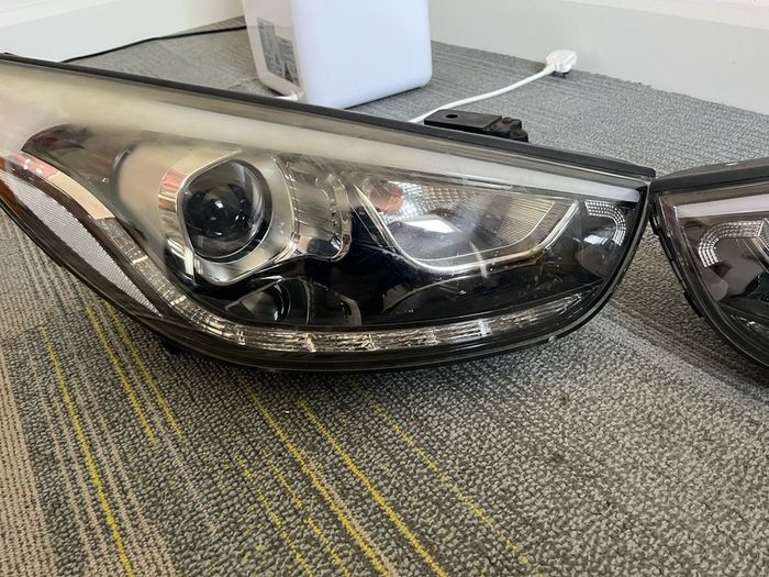 ix35 headlights
