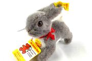 Vintage Steiff Hoppy Bunny
