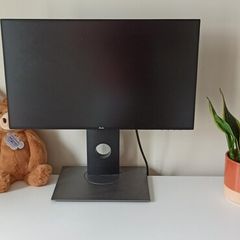 Dell U2417H monitor
