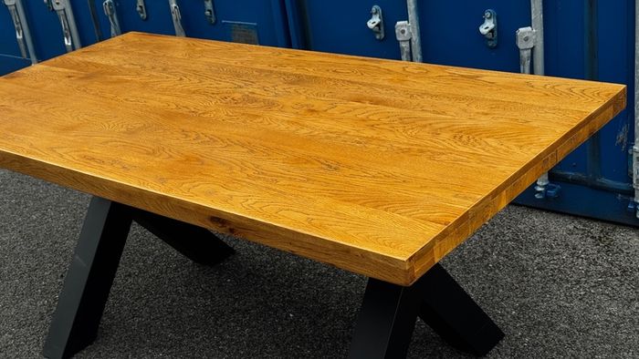 Solid Oak Dining Table 180cm, Ex Display Like New