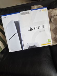 PS5 Disc Version BNIB