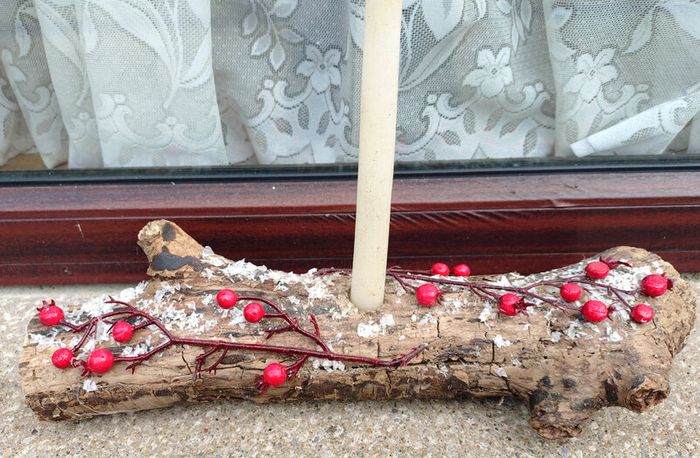 Lovely Timber Log Candle Holder With Candle.