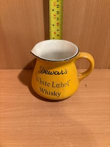 Pub jug Dewars