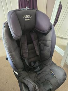 Axkid car seat