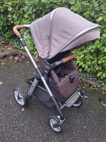 Silver Cross Wayfayer Exclusive Model pram