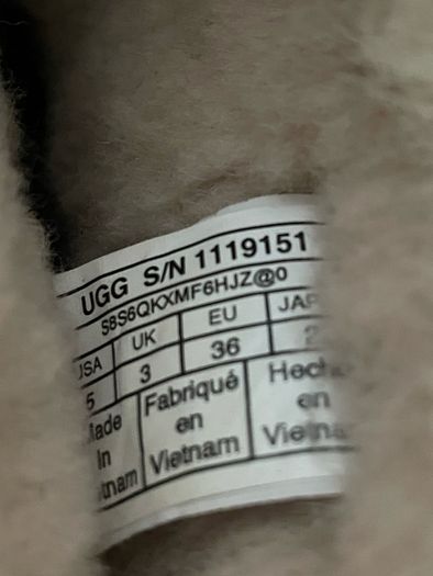UGG Remora Buckle boot in chestnut suede with a wool lining size UK 3 brand New
