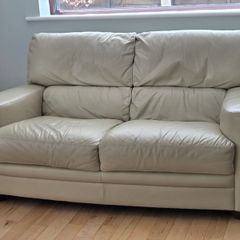 Natuzzi Cream Leather Sofas 2 seater and 3 seater