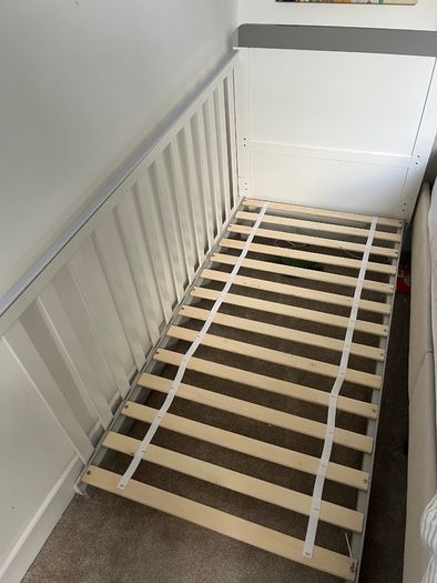 Cot bed