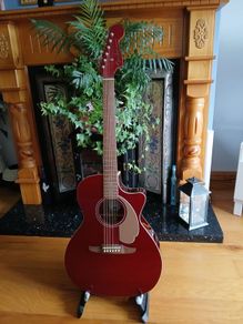 Fender Newporter Player Semi Acoustic