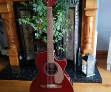 Fender Newporter Player Semi Acoustic