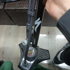 bike pump
