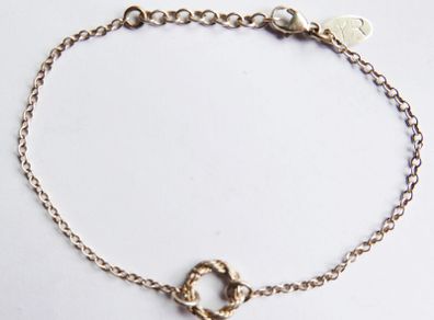 Vintage 925 Sterling Silver Bracelet with Twisted Circle Charm