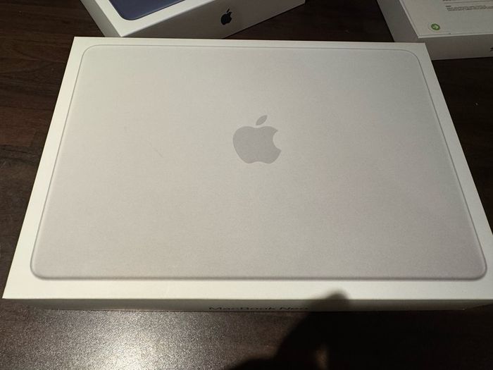 Macbook Neo 2026 , ( Box Packed ) , 8Gb , 256B