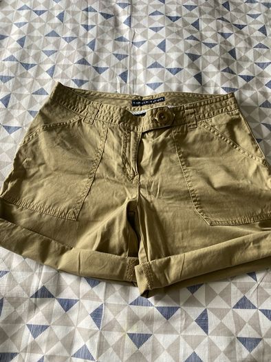Size 8-10 Tommy Hilfiger shorts
