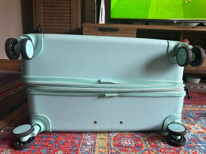 Luggage suitcase XL expandable