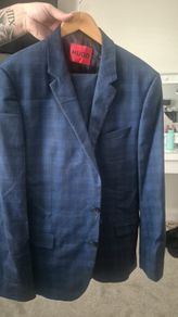 Mens Hugo Suit