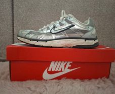 Nike p6000 metallic Silver