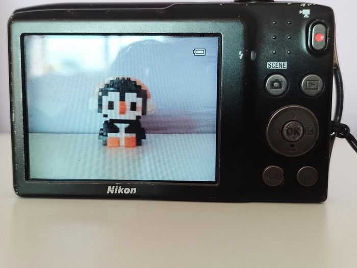 Nikon Coolpix S3300