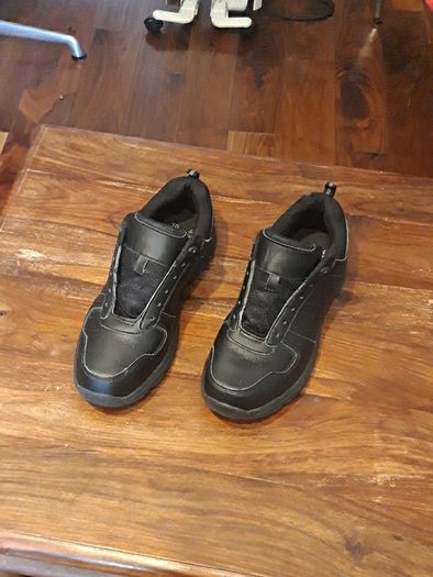 Men Trainers.  size uk10