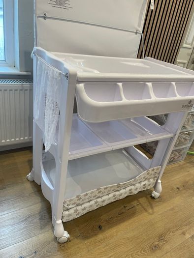 Babylo baby Change Table and bath combo