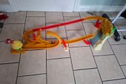 toy- Mario hot wheels race track