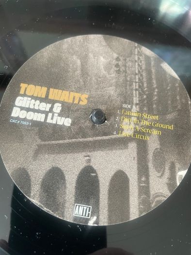 Tom Waits - Glitter And Dome Live (plus 7" and gig ticket)