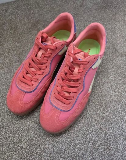 Hoffs Coral Park size 42 trainers