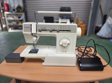 Singer Excelle 6212c Sewing Machine With Foot Pedal