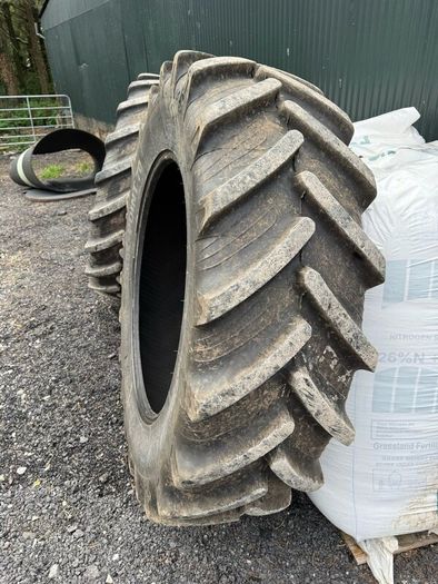 Tractors tyres