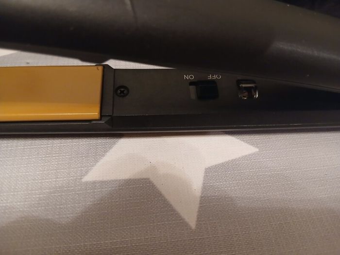 ghd hair straightener