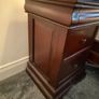 Bedroom furniture set Image 7