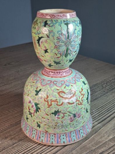 Chinese Qing Gourd Vase RARE