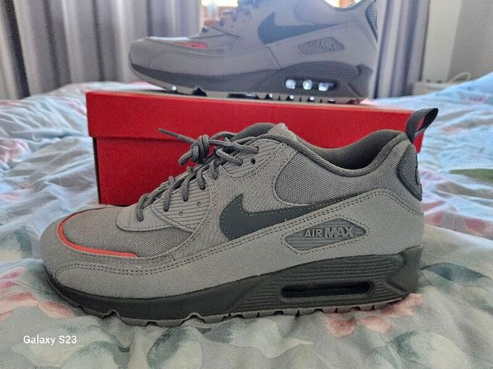Nike Air Max 90