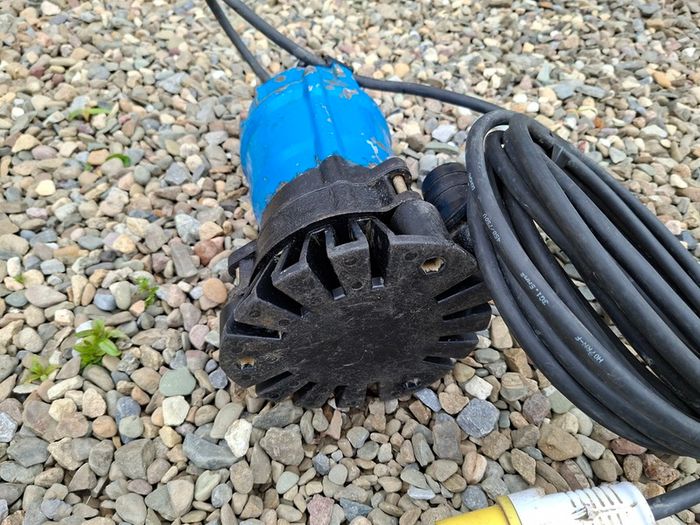 Tsurumi HS2.4S Submersible Pump 110v