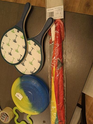 Beach & Outdoor Games Set - Rackets, Kite, Frisbee