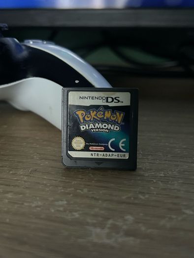 Pokemon diamond for Nintendo ds